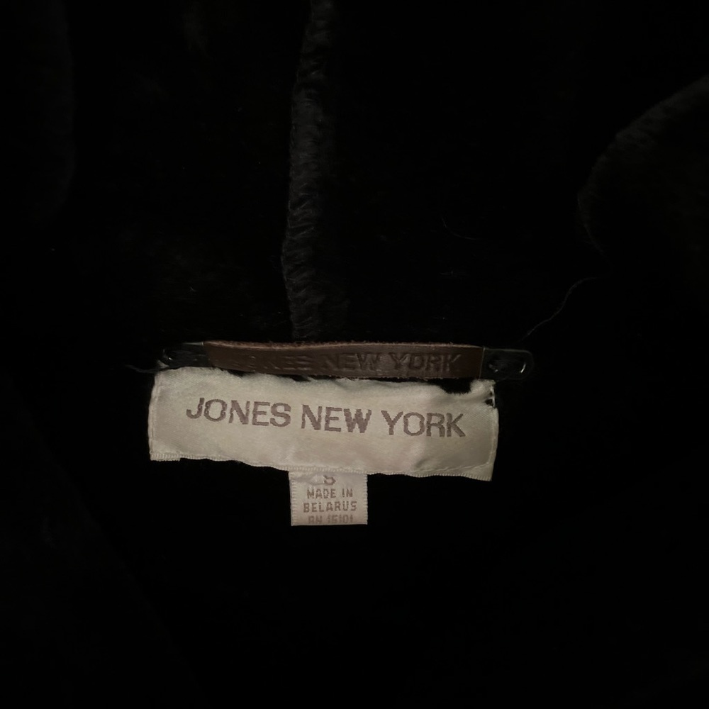 Jones New York Small Faux Suede black coat - Picture 5 of 16